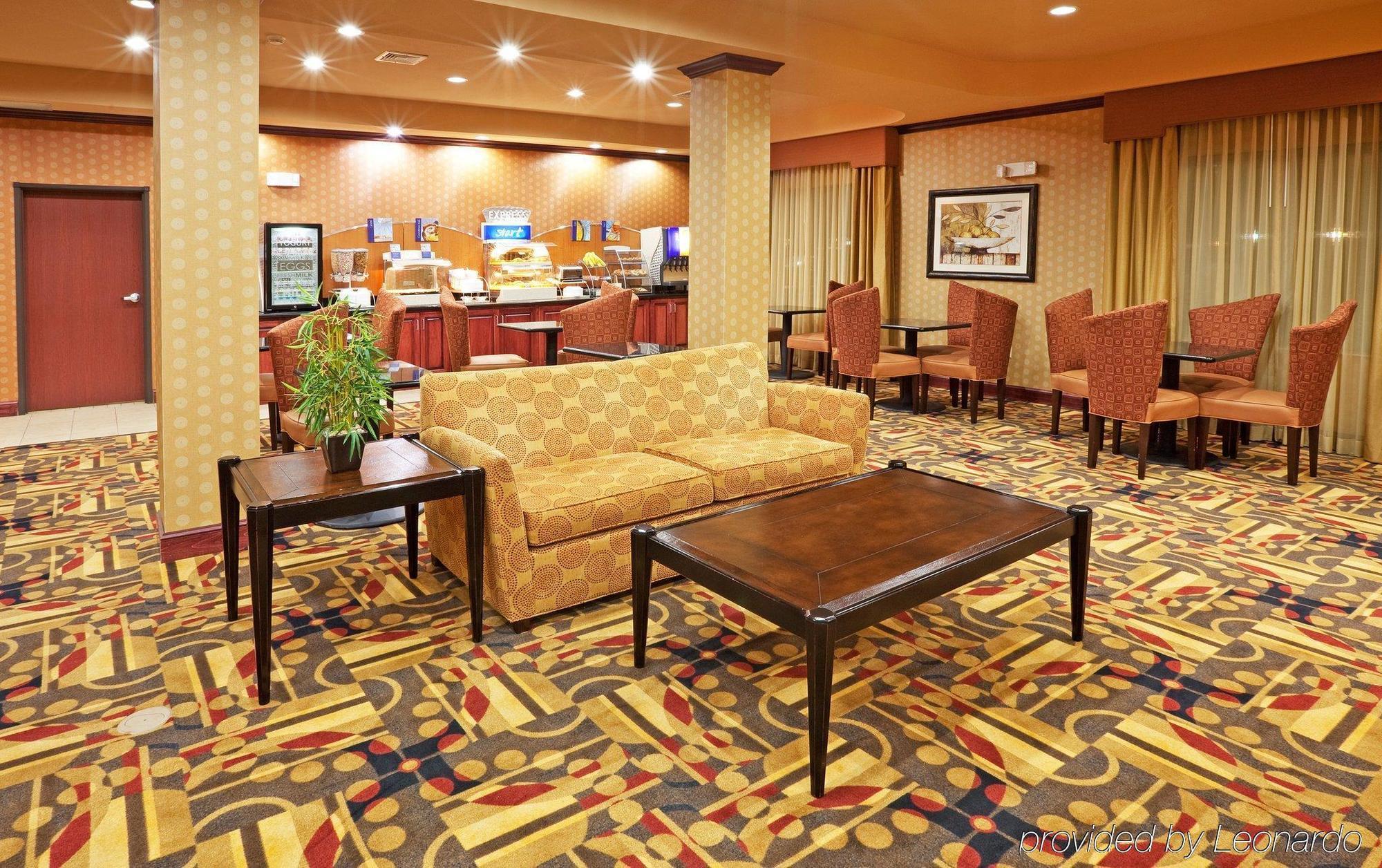 Holiday Inn Express Hotel And Suites Altus By Ihg Intérieur photo